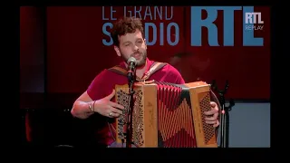 Claudio Capéo - Mourir d'Armure (Live) - Le Grand Studio RTL