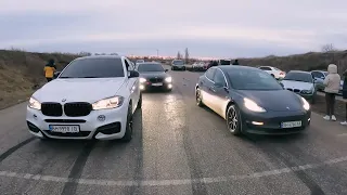 Tesla Model 3 Dual Motor vs BMW X6 M50D stage 1