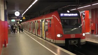 Zugverkehr ET 423 / ET 420 im Tunnel der Münchener S-Bahn Stammstrecke am Isartor und Hauptbahnhof