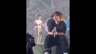 [CUT] 220626 SEVENTEEN World Tour ‘BE THE SUN’ in Seoul Day2 - Scoups reaction to Picheolin Uncle🕺