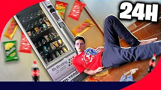 COMI TUDO O QUE TINHA NA MÁQUINA DE VENDAS AUTOMÁTICA! - (VENDING MACHINE)