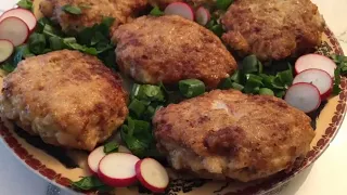 Котлеты из кабачков с гречкой - Быстров® Ассорти (курица, говядина, грибы).