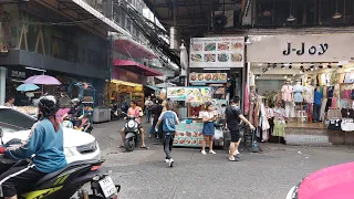 Phetchaburi Road, Bangkok, Thailand