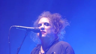 The Cure SINKING live at Wembley 2016