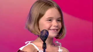 Éclat Vocal : Justine enchante l'École des Fans avec 'Chanté'