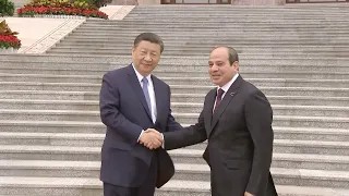 习近平举行仪式欢迎埃及总统访华 同埃及总统举行会谈