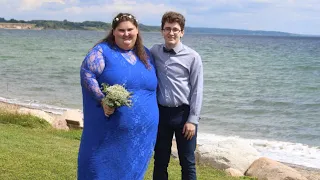 Everyone laughed when he married a Fat ugly girl, but two years later, they regretted it!