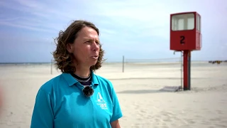 Ik bün Juist - die Geschichte von Gudrun Haiden Strandsportleiterin