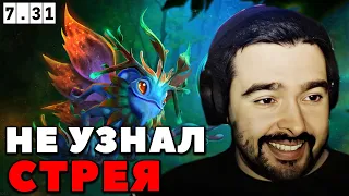 СТРЕЙ НЕ ПОНИМАЕТ КАК ИГРАТЬ НА ПАКЕ / САМАЯ БЫСТРАЯ ПЕРЕОБУВКА / СТРЕЙ ОСУЖДАЕТ #стрей #stray