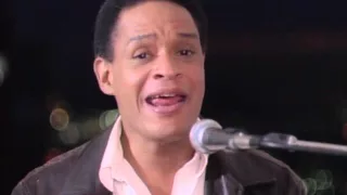 Al Jarreau - Tell Me What I Gotta Do (Official Music Video)