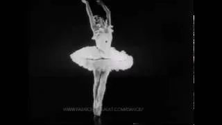 Anna Pavlova as The Swan