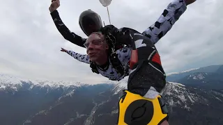 Прыжок с парашютом в Сочи! DZK Skydiving Sochi & mr. Proshin