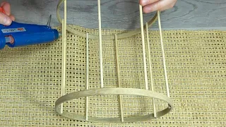 Just take these wooden sticks and glue them to hoops, amazing results!