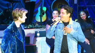 Jonathan Knight talking about how proud he is of Joey McIntyre during Joe's Vegas show - 9.17.2021