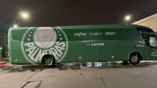 Ônibus da Cometa plotado para o Palmeiras - Passagem de Fluxo Interno na G1