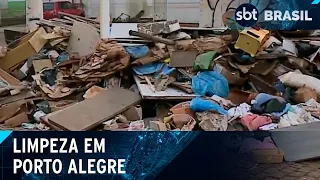 Mais de mil toneladas de lixo já foram retiradas das ruas de Porto Alegre | SBT Brasil (20/05/24)