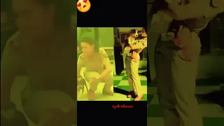 gulki joshi and yukti kapoor dog ke Sath khelte Hue Najar a rahi hai donon dog se bahutpyarkartehain