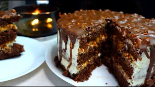 Snickers Cake: The Perfect Temptation to Make Yourself! 😋