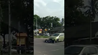 Poor Biker was Run Over by an Idiot.