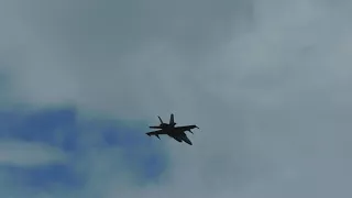 RAAF Super Hornet doing a fast fly-by.