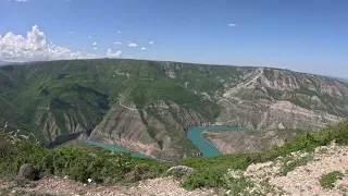 Вид на Сулакский каньон