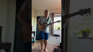 A Blues-shuffle that makes the day!