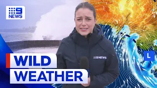 Damaging winds hit Melbourne | 9 News Australia