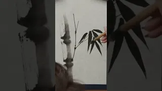 Painting a BLACK INK Bamboo in Sumi-e Chinese Brush Technique - #SHORTS by Koshu | Domestika English