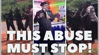 Nigerian Police Officers Seen Assulting A Man For Refusing To Hand Over Phone & ATM Card