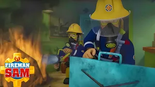 Sam tackles a dangerous fire | Fireman Sam Official | Cartoons for Kids