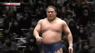 January 2022 Grand Sumo Tournament, Day 1, Ozeki TAKAKEISHO vs #1 WAKATAKAKAGE.