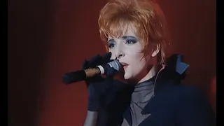 Mylène Farmer - Pourvu qu'elles soient douces - En Concert Live