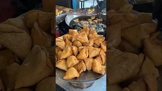 20/- ke Samose aese hote hai 🫢😍 | Apke waha kitne ke milte hai Samose? | @theepicuregirllll_ 🔔