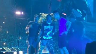 Travis Scott PAUSES SHOW when fans jump on stage