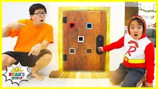 Ryan and the Secret Door in the house Story