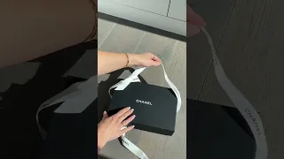 Fanno-10 Chanel bag Unboxing