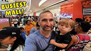 VISITING CEBU's BIGGEST MALL on the BUSIEST DAY of the YEAR | Cebu, Philippines 🇵🇭 Sinulog Festival