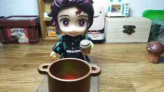 Kamado Tanjiro ทันจิโร่ แข่งทำอาหาร EP.1  Stop motion By Teenoi ksk