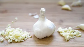 ALL ABOUT GARLIC