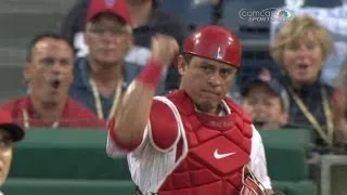 Ruiz throws out Harper stealing second