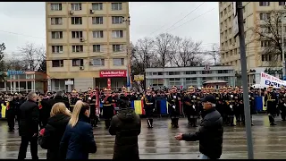 Momentul in care premierul Ciuca si Marcel Ciolacu vin la manifestarile dedicate Unirii