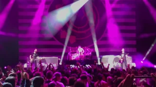 She's Out of her Mind Blink 182 LIVE December 11, 2016
