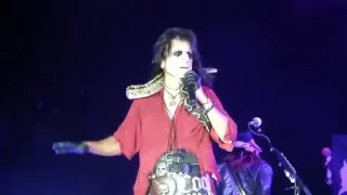 5 Is It My Body  ALICE COOPER  with BOA SNAKE LIVE 5-20-2016 PITTSBURGH STAGE AE