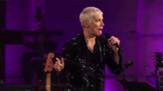 Annie Lennox - I Put A Spell On You (Live 2015)