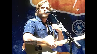 Sturgill Simpson  LIVE: Going Down/Call to Arms/The Motivator, Outlaw Festival, September 21, 2018