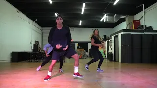 Llame pa verte (Bailando sexy) Wisin y Yandel | Choreo by Pato Quiñones