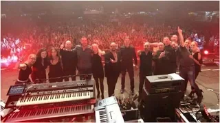 AVANTASIA Guitarist's PINK FLOYD Tribute Band ECHOES Performs "Welcome To The Machine" With GEOFF...