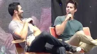 Alpha Con 2014.Tyler Hoechlin and Dylan O'brien panel. Part 7