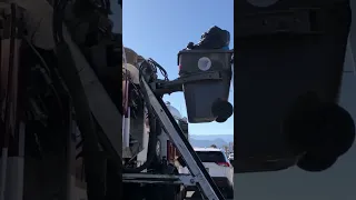 Garbage Truck Picks up Full Trash can 😮 #shorts #viral #tiktok