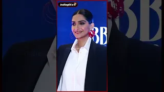 Sonam Kapoor Graces The Red Carpet At 'The Ribbon Room Bar' Opening #sonamkapoor